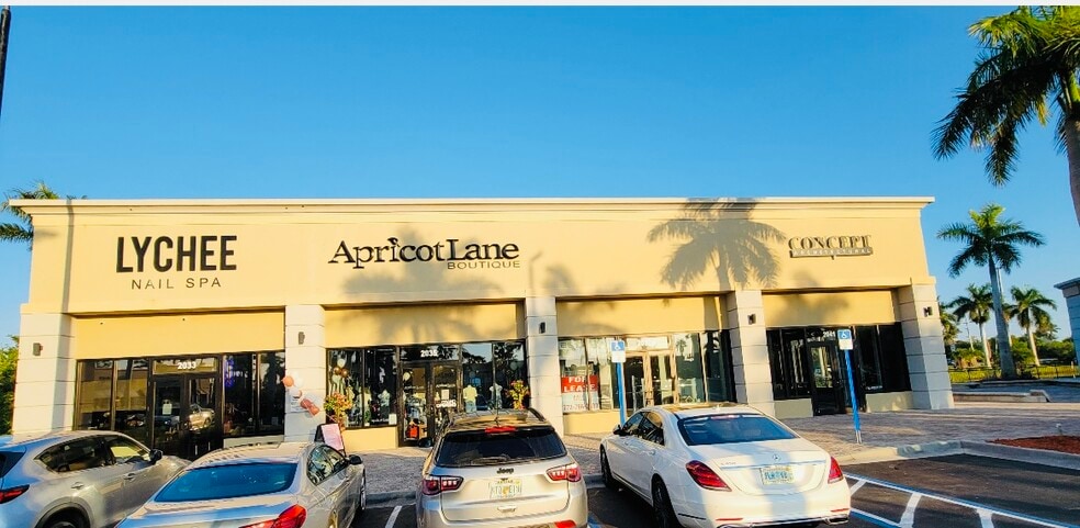 More Photos Of 2089 Indian River Blvd, Vero Beach Unknown For Lease