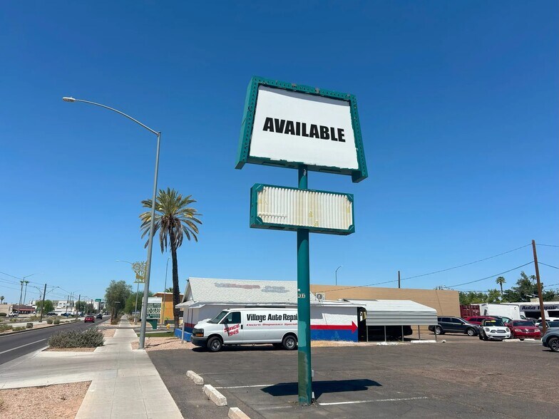 More Photos Of 1034-1038 E Main St, Mesa Restaurant For Lease