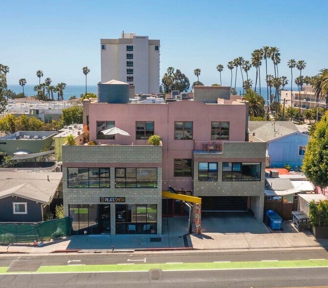 Primary Photo Of 2110 Main St, Santa Monica Loft Creative Space For Lease