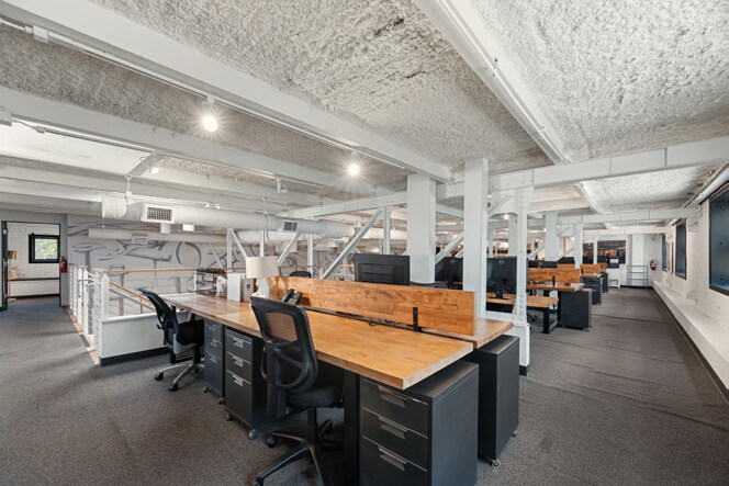 More Photos Of 9247 Alden Dr, Beverly Hills Office For Lease