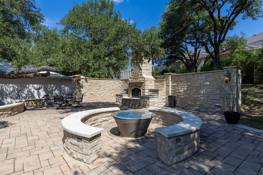 More Photos Of 2681 Sam Bass Rd, Round Rock Hospitality For Sale
