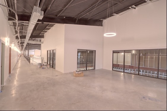 More Photos Of 301 W Main St, Midlothian Storefront Retail Office For Lease