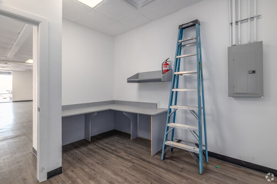 More Photos Of 3700-3780 NW Loop 410, San Antonio Unknown For Lease