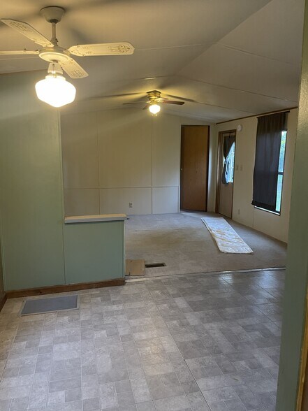 More Photos Of 11409 Pruett Rd, Seffner Manufactured Housing Mobile Home Park For Sale