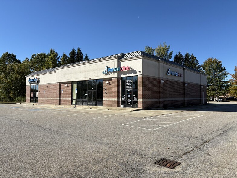 Primary Photo Of 10 Andrews Rd, Somersworth Freestanding For Lease