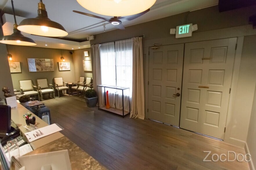 More Photos Of 25550 Hawthorne Blvd, Torrance Medical For Sale