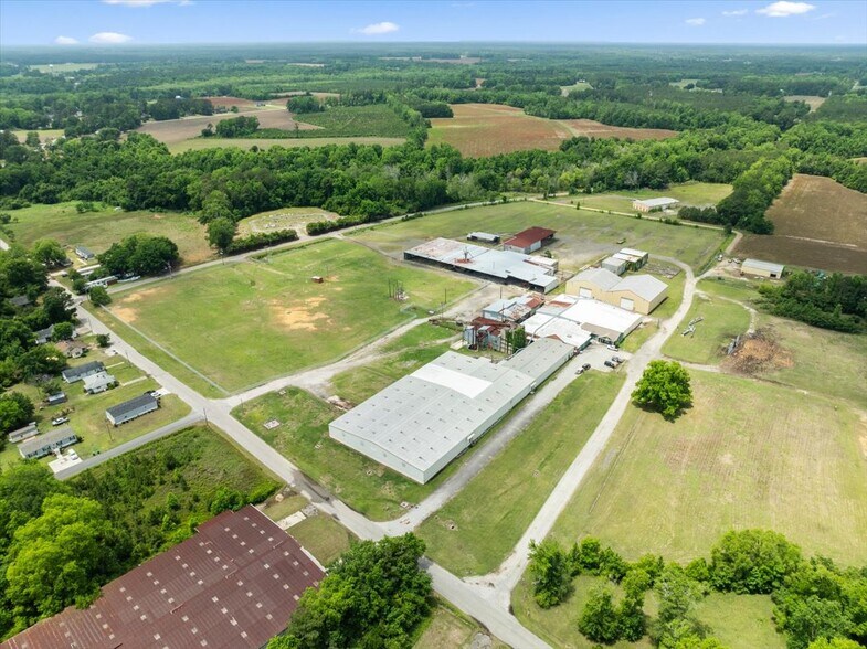 More Photos Of 119 E 6th Ave, Pamplico Industrial For Sale