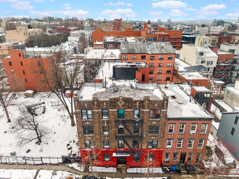 More Photos Of 270 15th St, Brooklyn Apartments For Sale