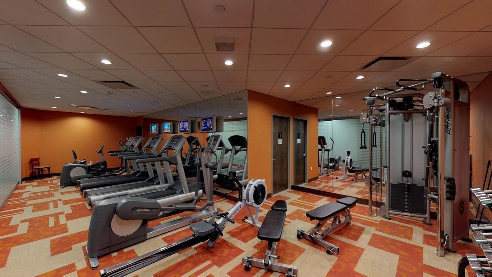 More Photos Of 2 Trap Falls Rd, Shelton Office For Lease