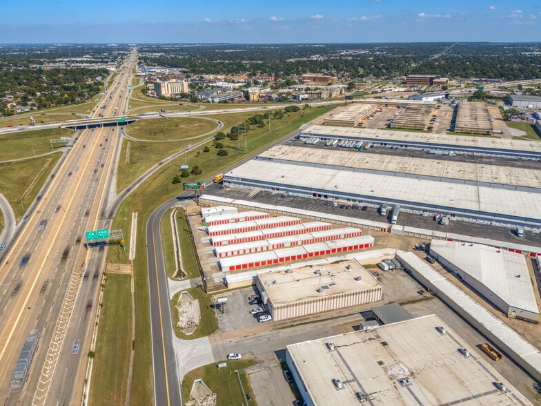 More Photos Of 6580 E Skelly Dr, Tulsa Manufacturing For Sale