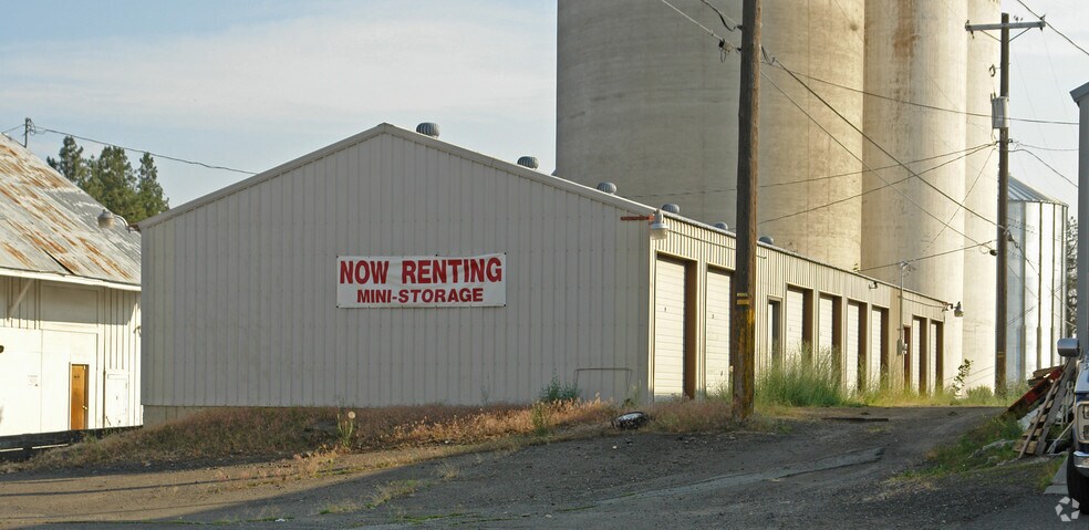 More Photos Of 10 G St, Cheney Self Storage For Sale