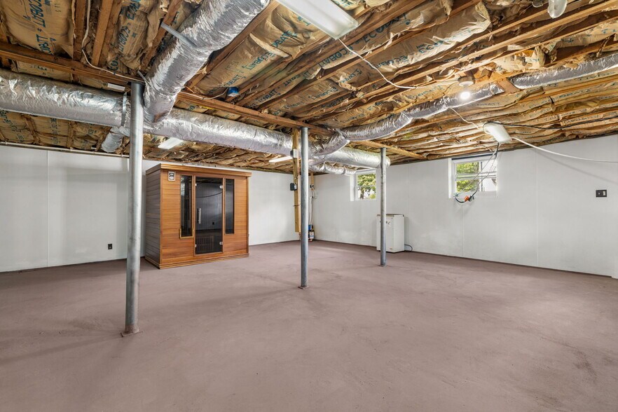 More Photos Of 354 County Road 172, Florence Flex For Sale