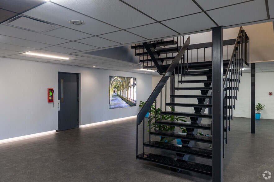 More Photos Of 3131 Princeton Pike, Lawrenceville Unknown For Lease