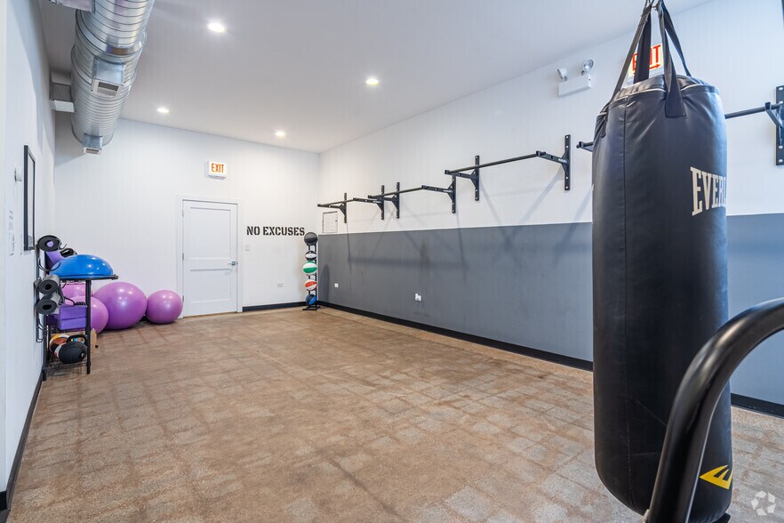 More Photos Of 1831 S Racine Ave, Chicago Apartments For Sale