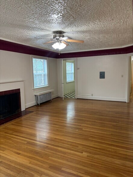 More Photos Of 2051 NW Lovejoy St, Portland Apartments For Sale