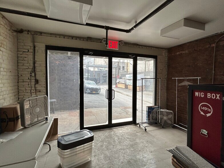 More Photos Of 180 Morgan Ave, Brooklyn Warehouse For Lease