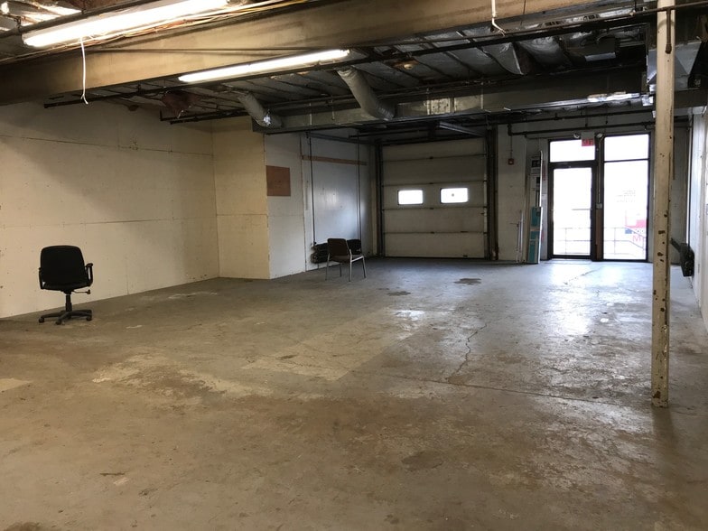 More Photos Of 26 Fitch St, Norwalk Warehouse For Lease