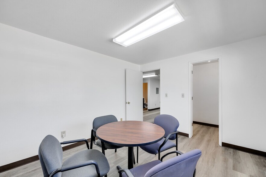 More Photos Of 20736 Longeway Rd, Sonora General Retail For Lease