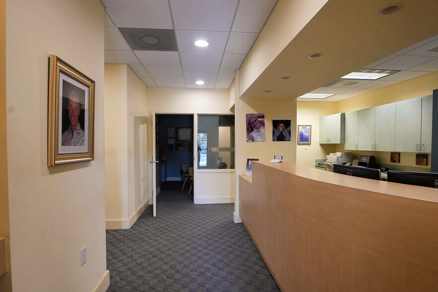 More Photos Of 650 W Boynton Beach Blvd, Boynton Beach Medical For Sale