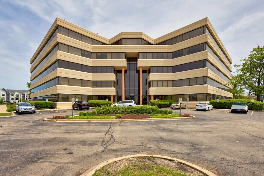 More Photos Of 1721 Moon Lake Blvd, Hoffman Estates Office For Lease