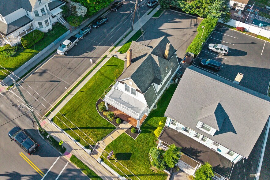 More Photos Of 173 N Main St, Milltown Storefront Retail Residential For Sale