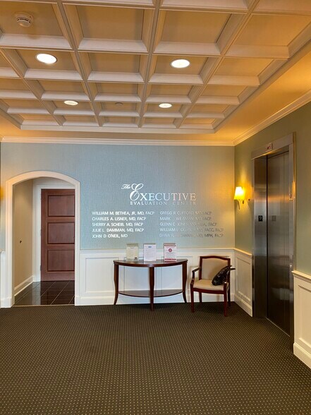 More Photos Of 301 Riverview Ave, Norfolk Medical For Lease