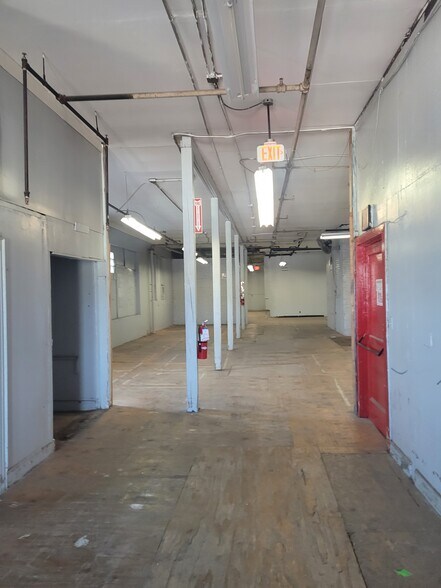 More Photos Of 555 E 242nd St, Bronx Industrial For Sale