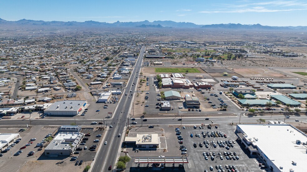 More Photos Of 1755 E Lakeside Dr, Bullhead City Bank For Sale