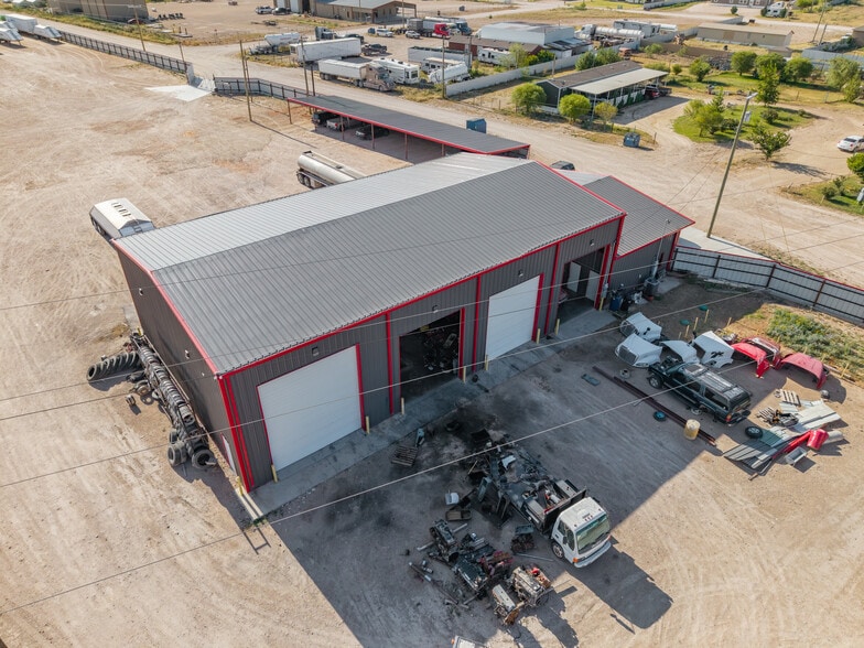 More Photos Of 411 Wein, Odessa Industrial For Sale