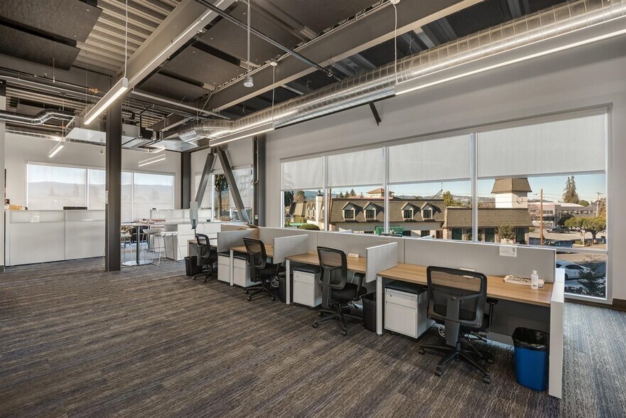 More Photos Of 1629 Main St, Redwood City Office For Lease