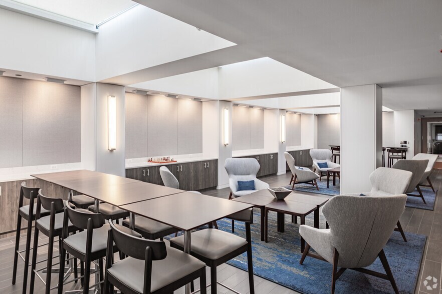 More Photos Of 140 S Dearborn St, Chicago Office For Lease