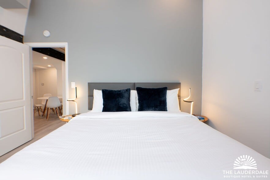 More Photos Of 505 SE 16th St, Fort Lauderdale Hotel For Sale