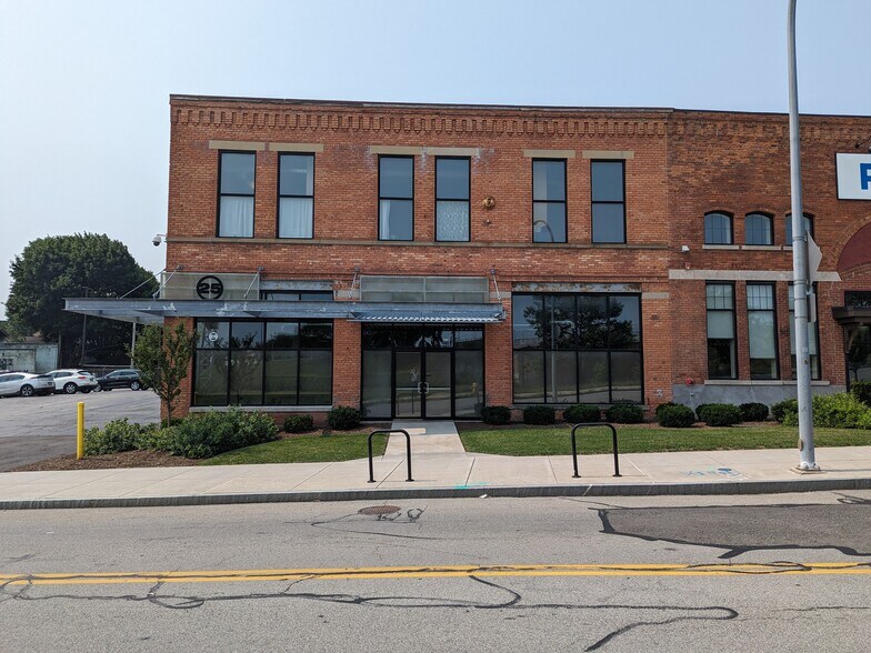 More Photos Of 25 Circle St, Rochester Office For Lease