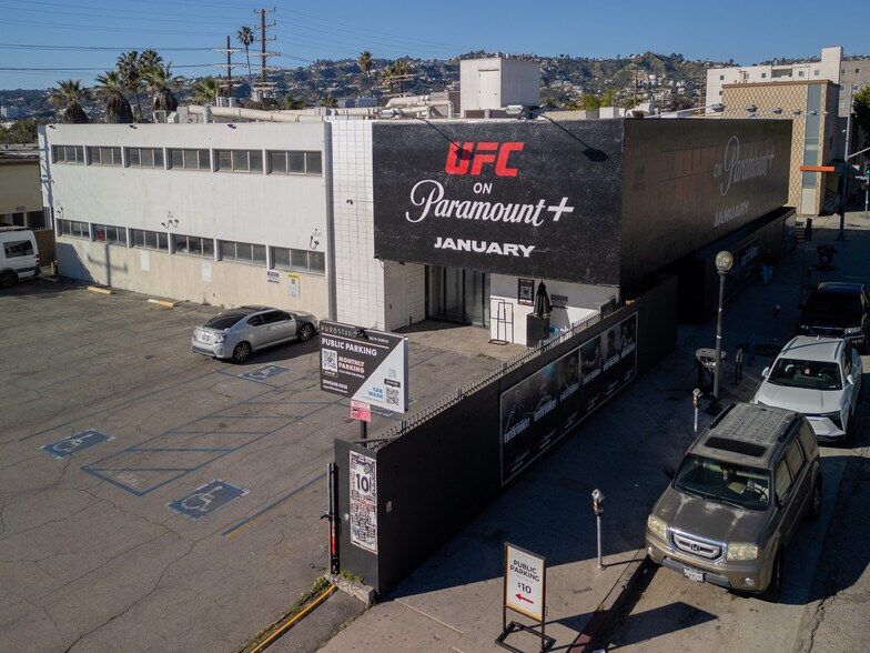 More Photos Of 543 N Fairfax Ave, Los Angeles Loft Creative Space For Lease