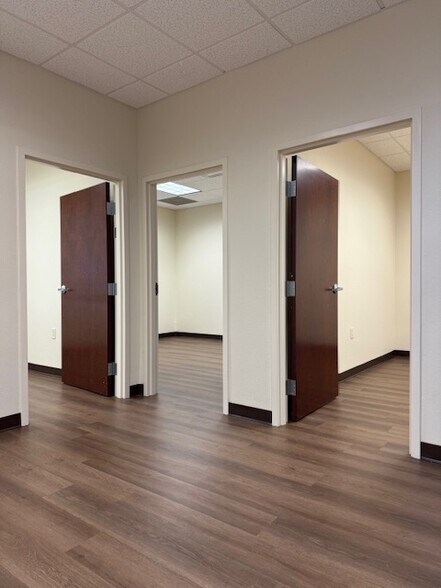 More Photos Of 1073 Willa Springs Dr, Winter Springs Office For Sale