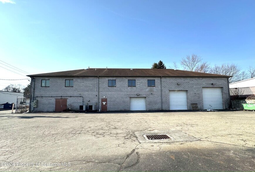 More Photos Of 624 Fellows St, Scranton Office For Lease