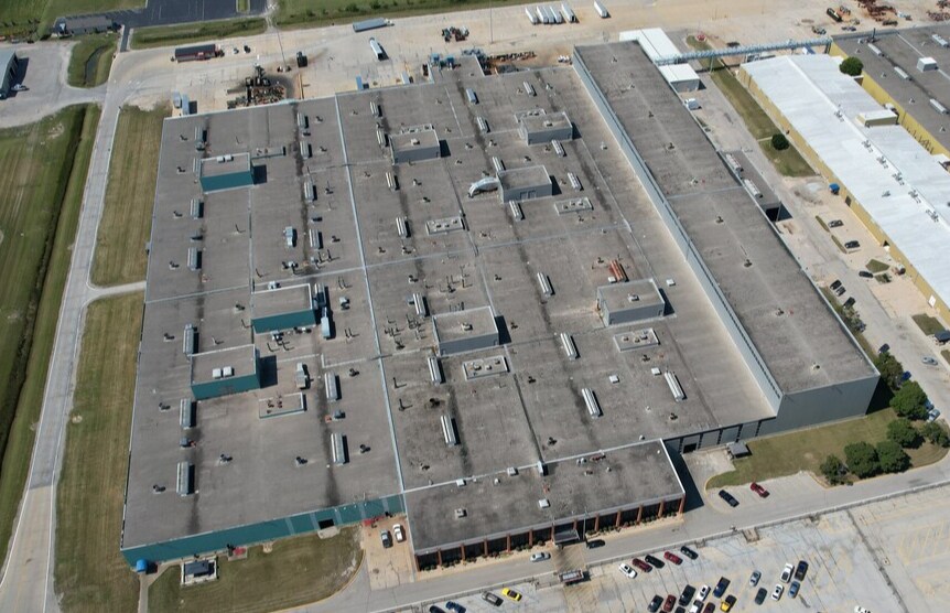 More Photos Of 3900 E Holland Rd, Saginaw Manufacturing For Sale