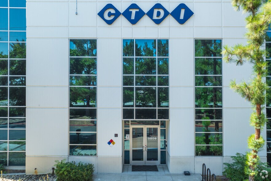 More Photos Of 14597 Baseline Ave, Fontana Warehouse For Lease