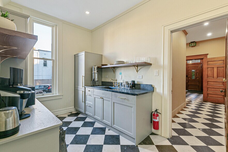 More Photos Of 1557 Ogden St, Denver Office Residential For Sale