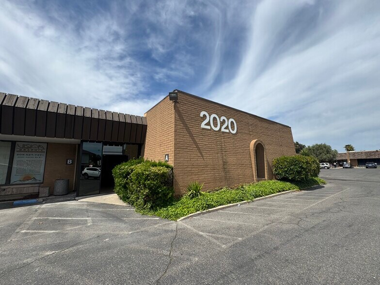 More Photos Of 2020 Coffee Rd, Modesto Medical For Sale