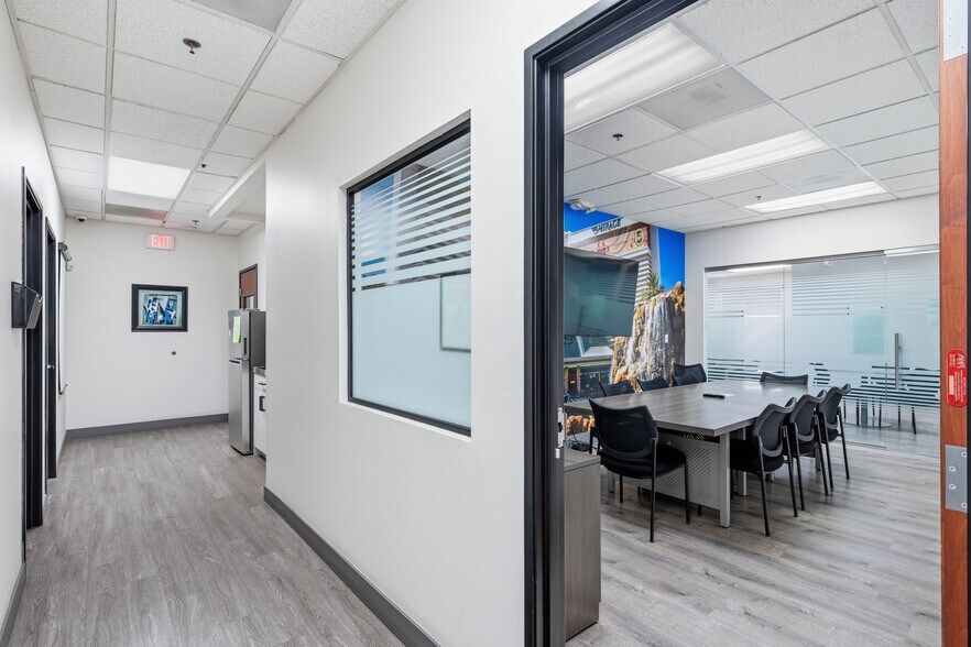More Photos Of 3087 E Warm Springs Rd, Las Vegas Office For Sale