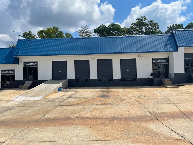 Primary Photo Of 4686-4778 Lake Mirror Pl, Forest Park Warehouse For Lease