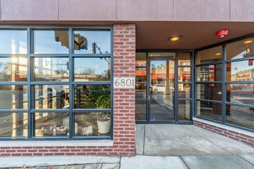 More Photos Of 6801 Roosevelt Rd, Berwyn Medical For Lease