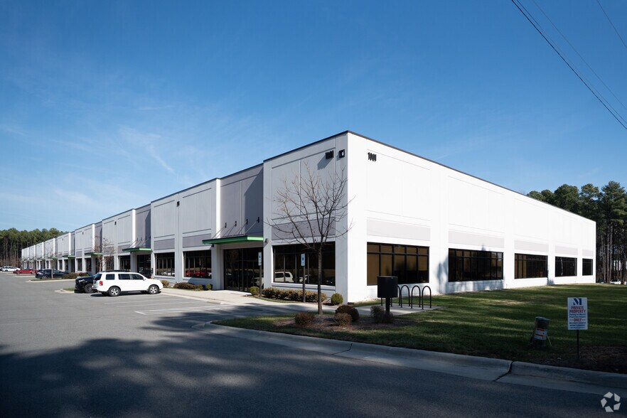 More Photos Of 1001 Hill Dr, Durham Flex For Lease
