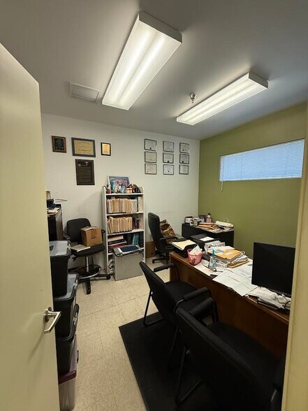 More Photos Of 10500 Macarthur Blvd, Oakland Medical For Sale