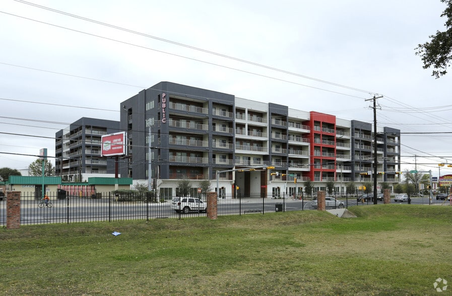 More Photos Of 4361 S Congress Ave, Austin Apartments For Sale