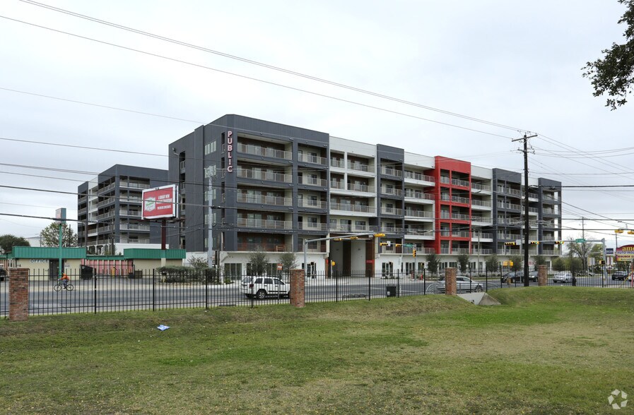 More Photos Of 4361 S Congress Ave, Austin Apartments For Sale