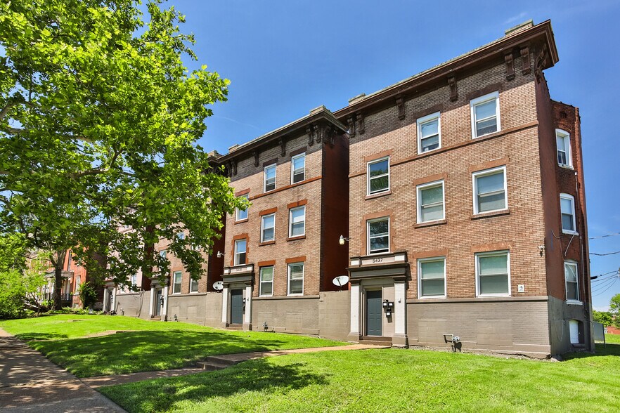 Primary Photo Of 5437-5445 Page Blvd, Saint Louis Apartments For Sale