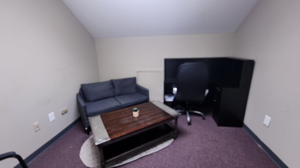 More Photos Of 901 Route 168, Turnersville Office For Lease