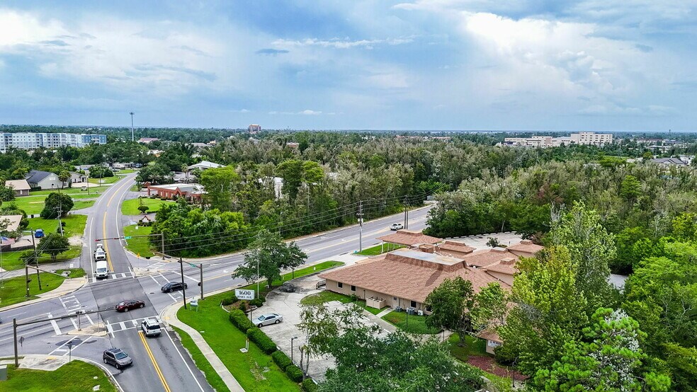 More Photos Of 1600 Jenks Ave, Panama City Medical For Sale